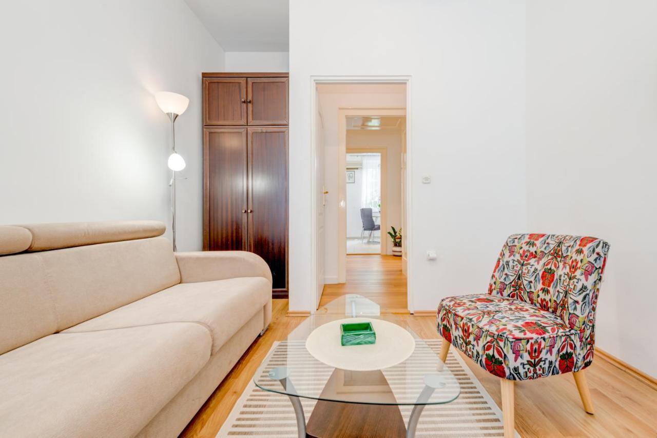Worek Apartment *